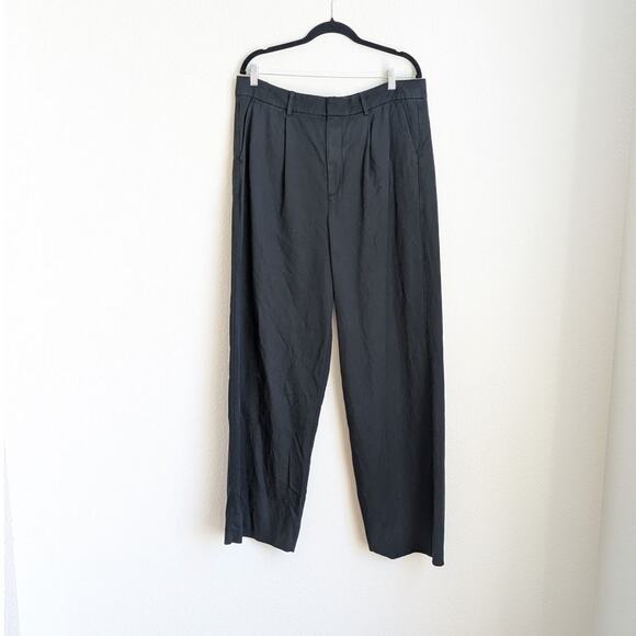 Madewell Black Slouchy Straight Mid-rise Pants in Drapey Twill, size 14 T - Picture 2 of 9